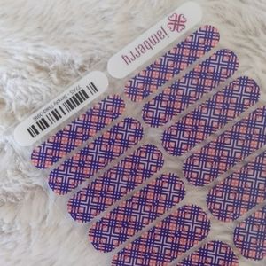 Jamberry Simply Plaid full sheet